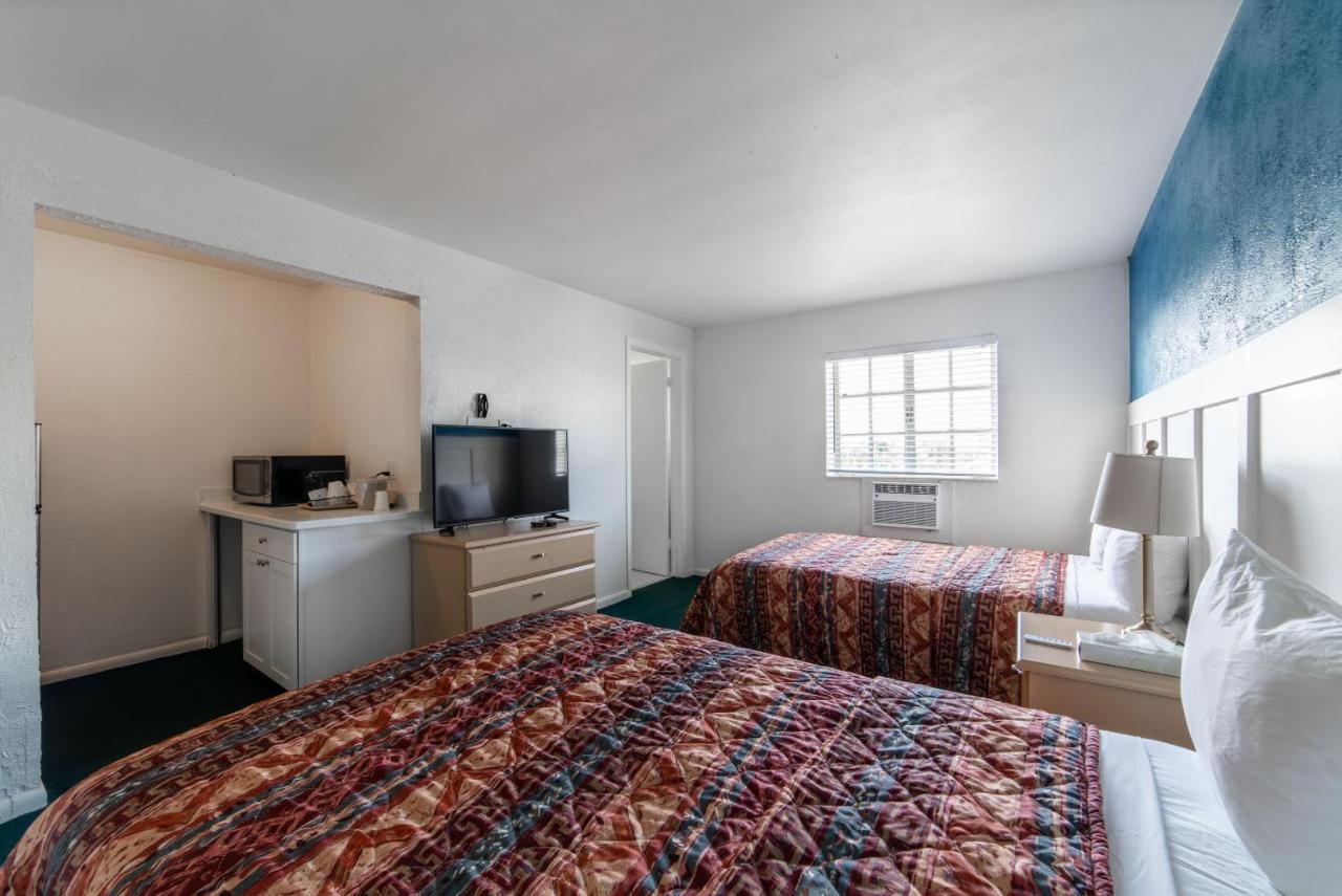 Captain'S Table Hotel By Everglades Adventures Everglades City Exterior foto