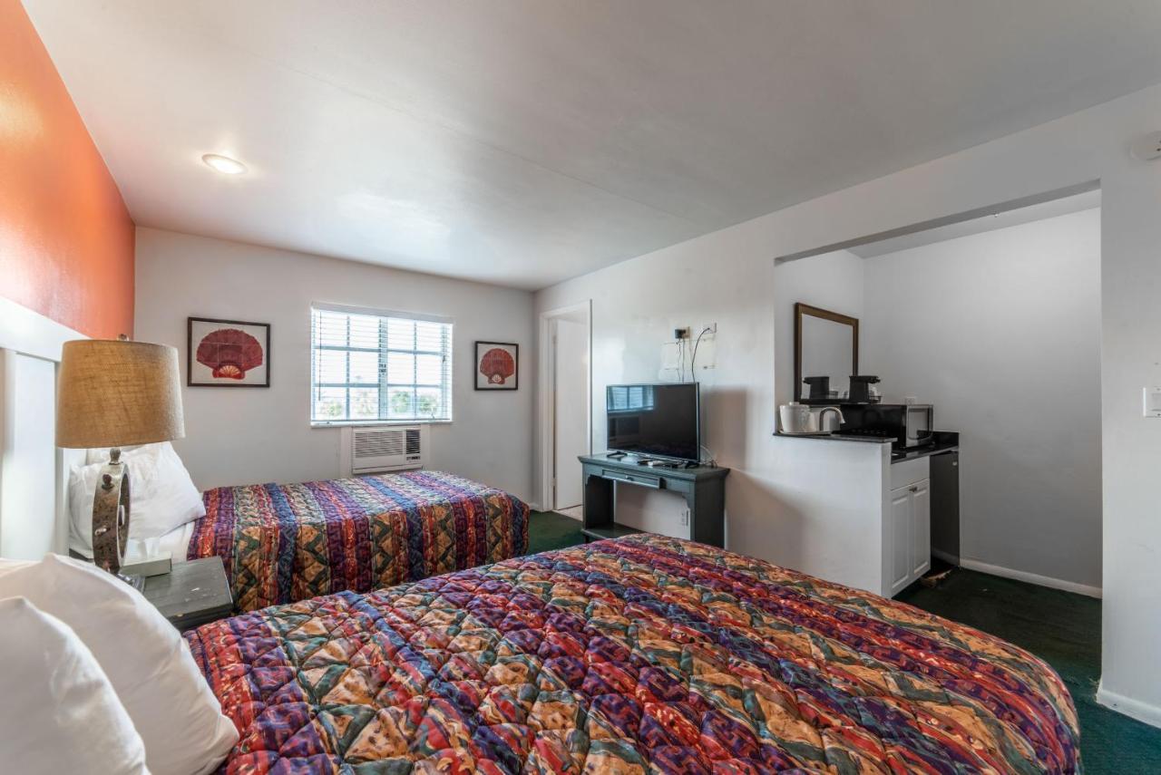 Captain'S Table Hotel By Everglades Adventures Everglades City Exterior foto