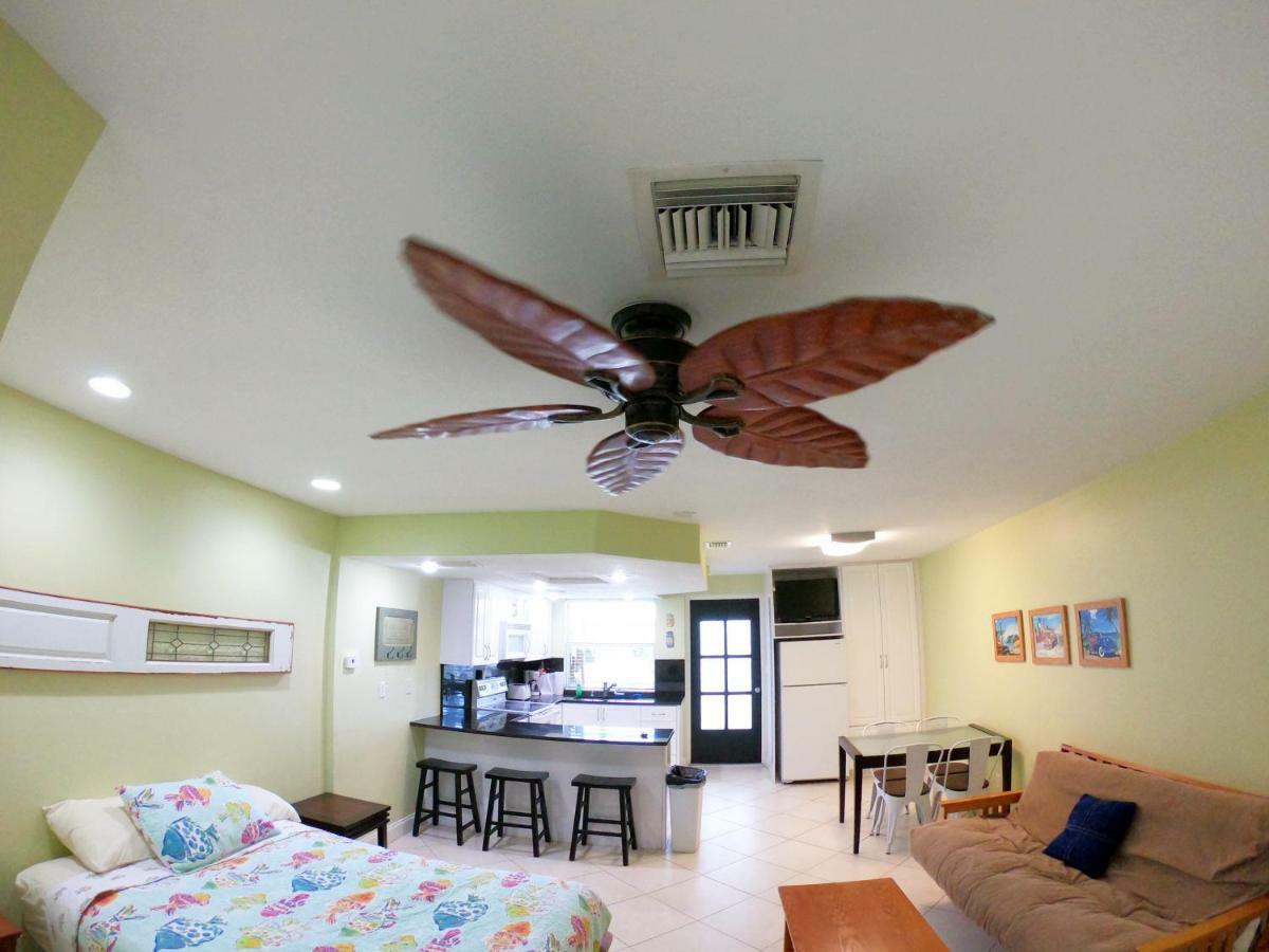 Captain'S Table Hotel By Everglades Adventures Everglades City Exterior foto